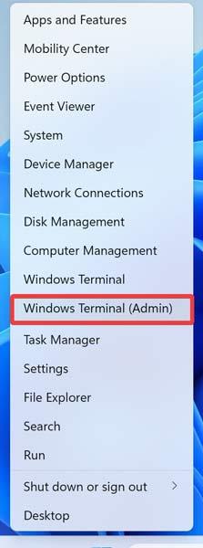 WinX 메뉴에서 "Windows 터미널"을 엽니다.