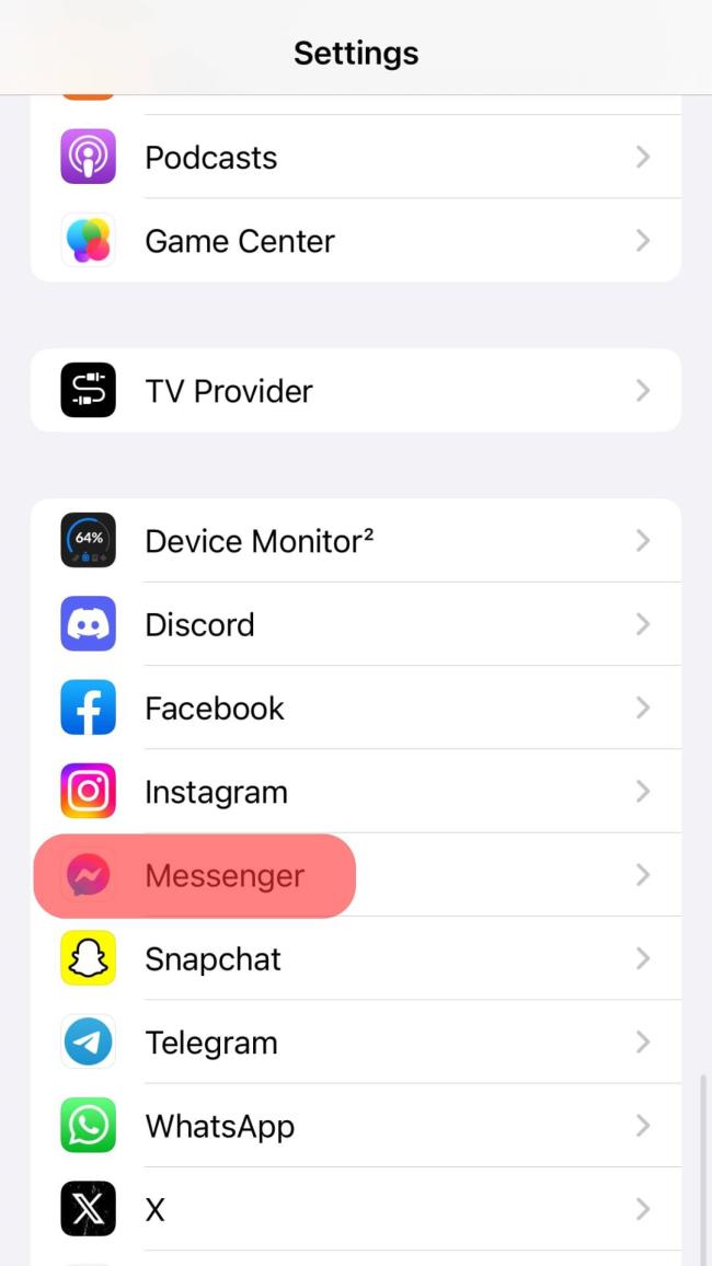Cuộn xuống và chọn Messenger.