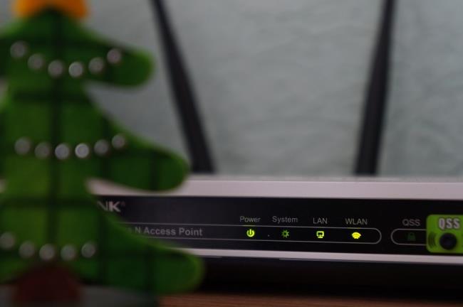 Ansicht des eingeschalteten Routers,