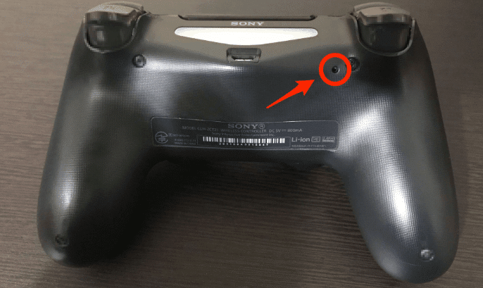 ¿Cómo arreglar el problema de conexión/sincronización del controlador PS4?