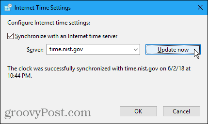 So synchronisieren Sie die Uhr in Windows 10 mit Internet- oder Atomzeit