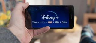 كيفية إدارة الترجمات على Disney Plus