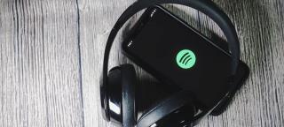 Como corrigir o Spotify Shuffle não está funcionando