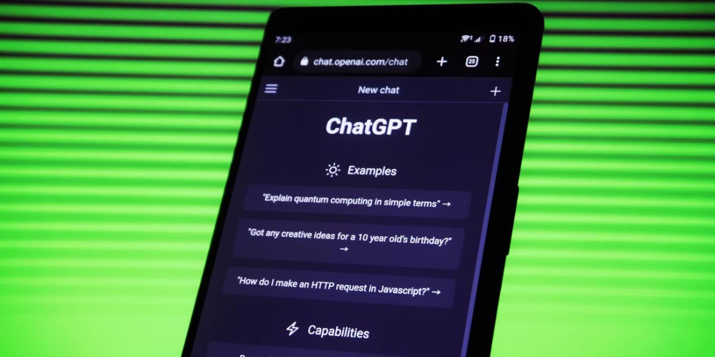 포어프론트 AI란 무엇인가?  ChatGPT보다 나은가요?