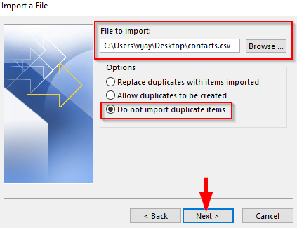 ¿Cómo fusionar y eliminar personas de contacto duplicadas en Outlook 365?