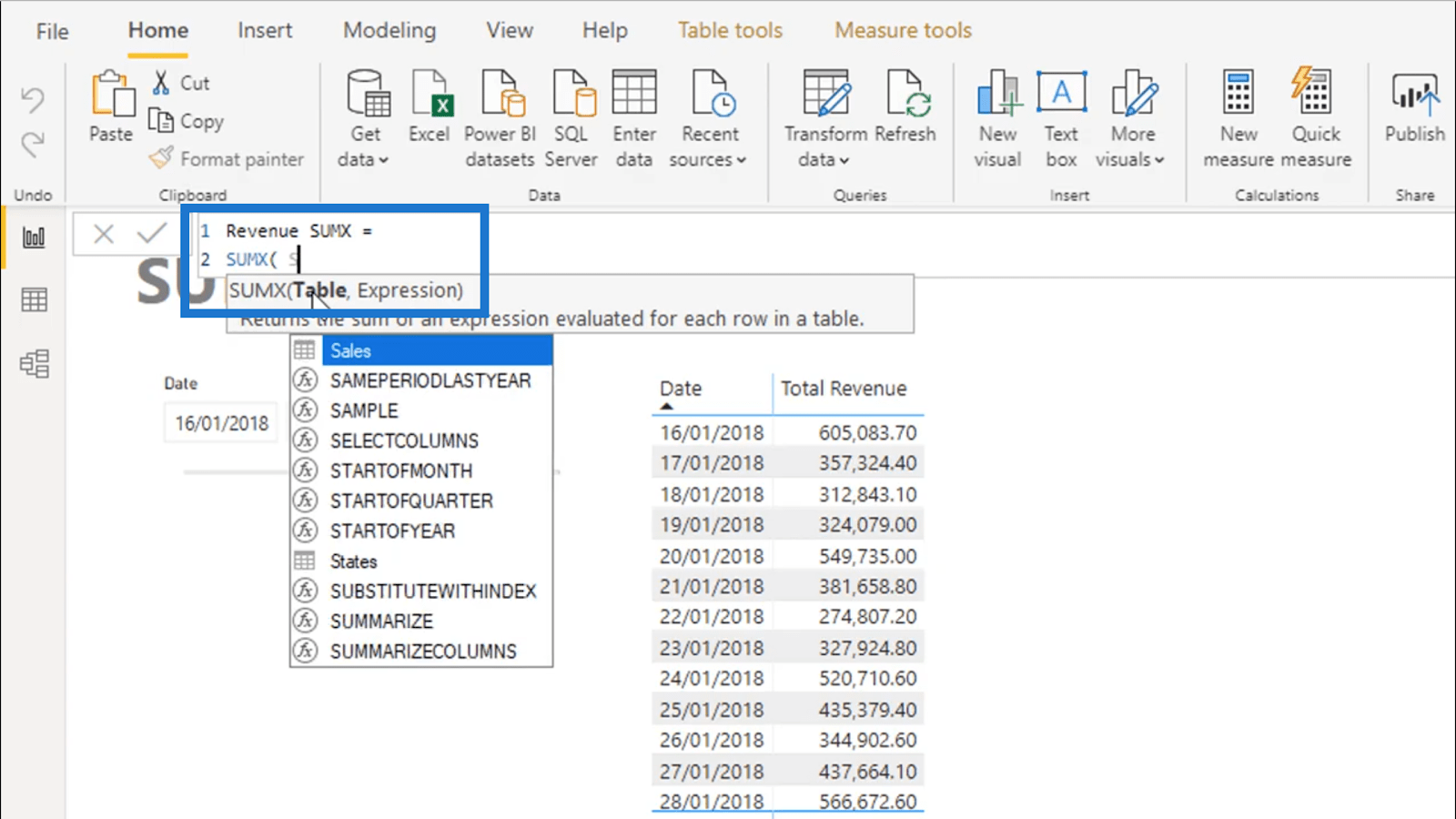 La diferencia entre SUM y SUMX en LuckyTemplates